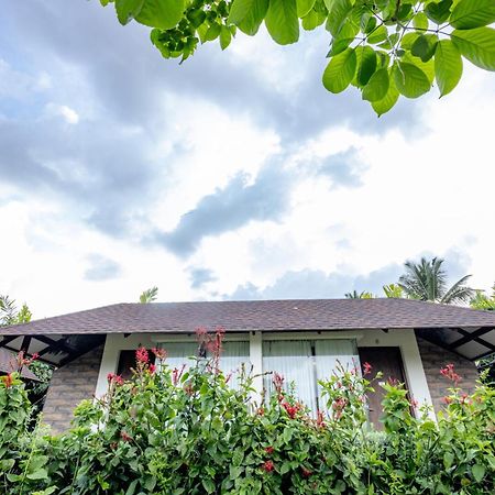 Veerdency Luxury Resort Devanahalli Buitenkant foto